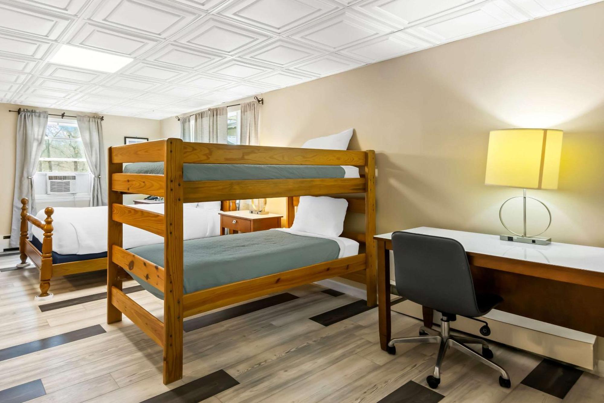 Rodeway Inn Formerly Camp Inn Lodge Oscoda Extérieur photo