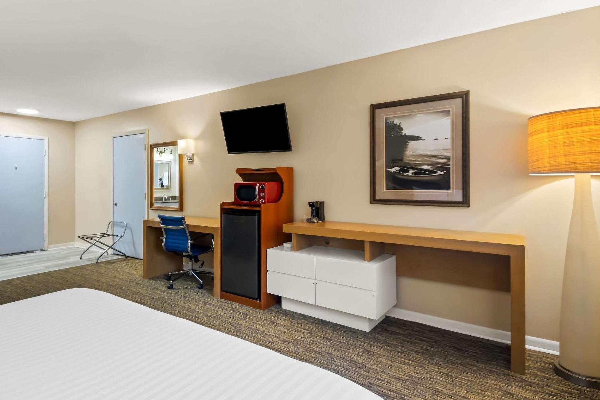 Rodeway Inn Formerly Camp Inn Lodge Oscoda Extérieur photo